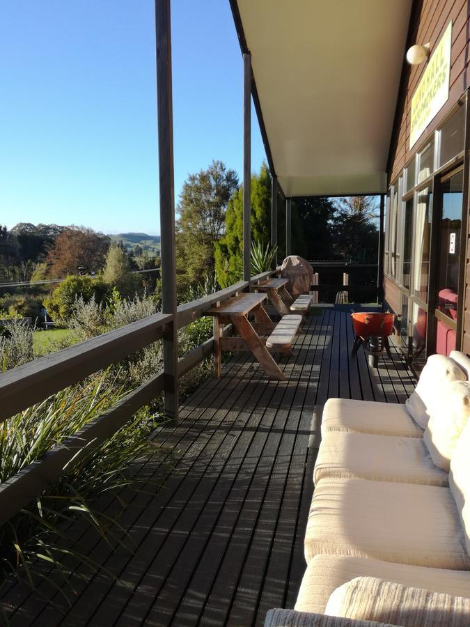 JunoHall Backpackers Waitomo Caves Exteriör bild