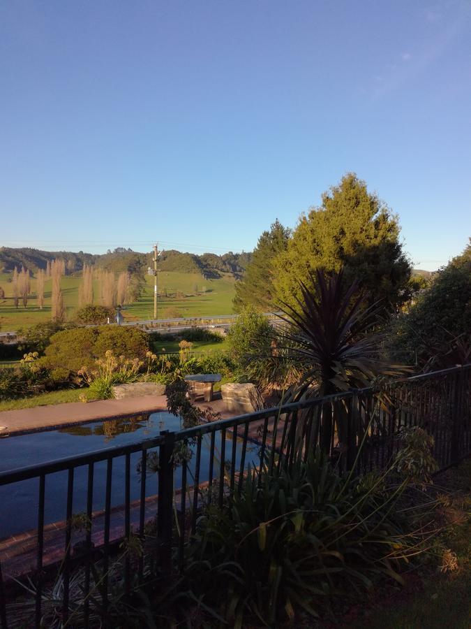JunoHall Backpackers Waitomo Caves Exteriör bild