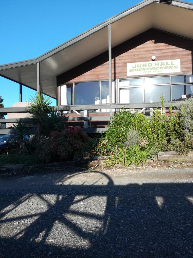 JunoHall Backpackers Waitomo Caves Exteriör bild
